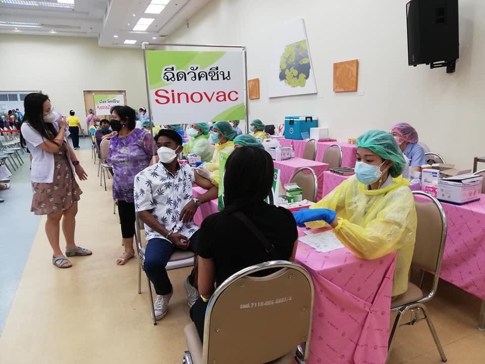 รพ.ปทุมธานี ขอเชิญคนไทยที่มีอายุตั้งแต่ 12 ปีขึ้นไป เข้ารับบริการฉีดวัคซีนแบบ on site รับวัคซีนไฟเซอร์